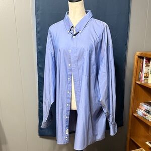 Roundtree & Yorke Light Blue Casual Button-Down Shirt